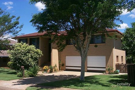 15 Sebastian St, Manly West, QLD 4179