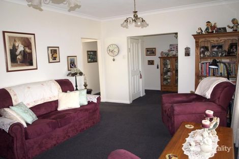 Property photo of 11 Redleaf Close Heathcote VIC 3523