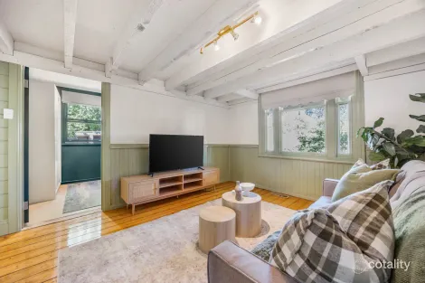 Property photo of 9 Melbourne Road Gisborne VIC 3437