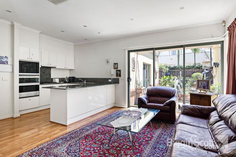 Property photo of 8 Australis Circuit Port Melbourne VIC 3207