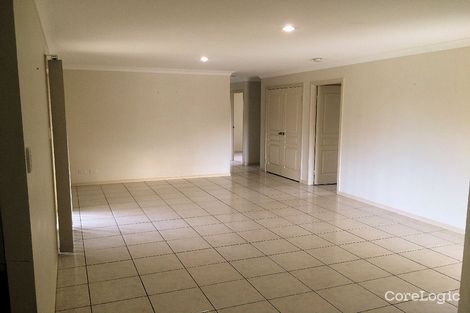 Property photo of 7 Seabiscuit Crescent Kallangur QLD 4503