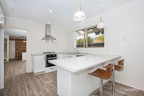 Property photo of 2 Freda Bennett Circuit Nicholls ACT 2913