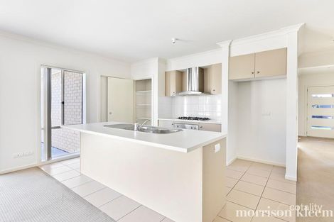 Property photo of 23 Laurimar Boulevard Doreen VIC 3754