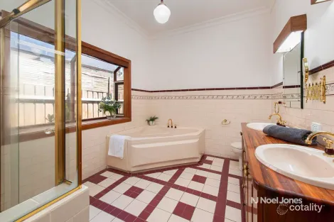 Property photo of 26 Alexander Street Box Hill VIC 3128