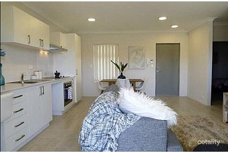 Property photo of 3/1 Bluebell Avenue High Wycombe WA 6057