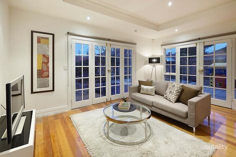 Property photo of 362 Howe Parade Port Melbourne VIC 3207