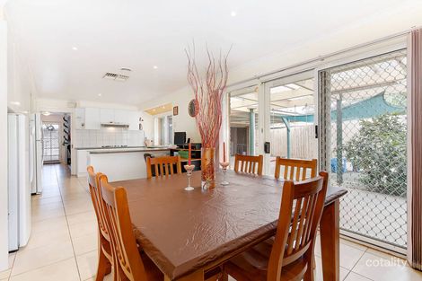 Property photo of 1 Buckingham Drive Werribee VIC 3030