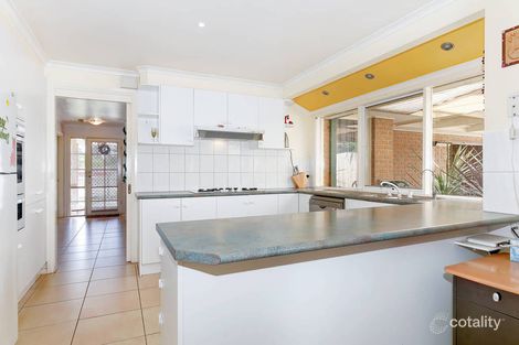 Property photo of 1 Buckingham Drive Werribee VIC 3030
