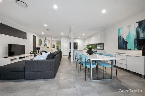 Property photo of 9 Woonalee Street Kenmore QLD 4069