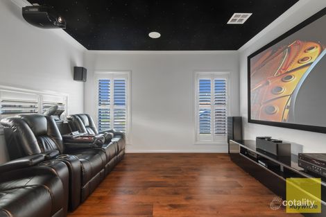 Property photo of 13 Badger Grove Tarneit VIC 3029