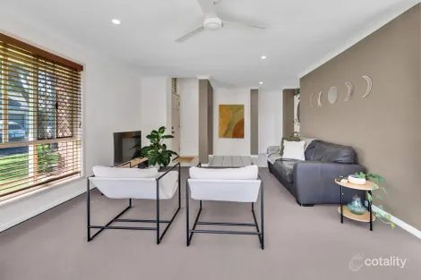 Property photo of 8 Vancouver Drive Robina QLD 4226