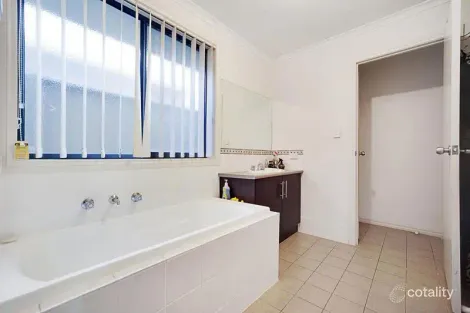 Property photo of 38 William Drive Davoren Park SA 5113