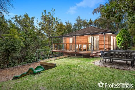 8 Murrumbung Rd, Mount Evelyn, VIC 3796