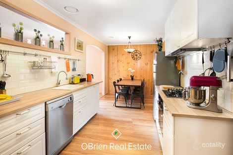 Property photo of 11 Longleaf Street Frankston North VIC 3200