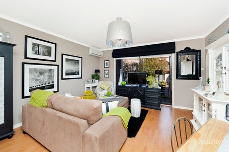 Property photo of 2/43 Booth Street Queanbeyan East NSW 2620