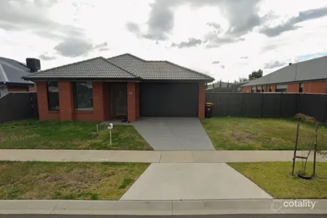 11 Peck Pl, Sale, VIC 3850