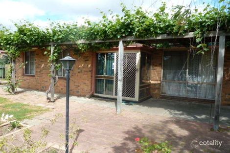 Property photo of 2 Greenock Drive Sturt SA 5047