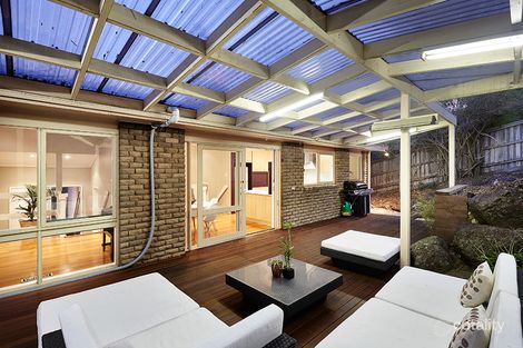 Property photo of 23 Bainbridge Drive Eltham VIC 3095