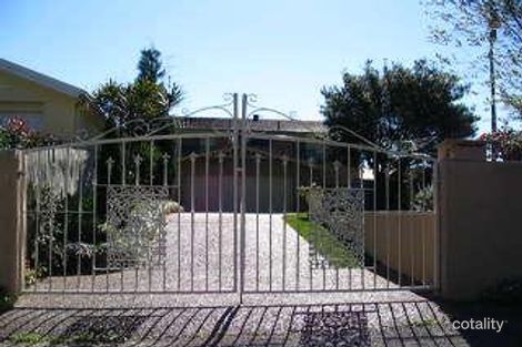 25 Paroo Ave, Eleebana, NSW 2282