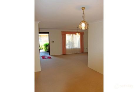 Property photo of 33/2 Theakston Green Leeming WA 6149