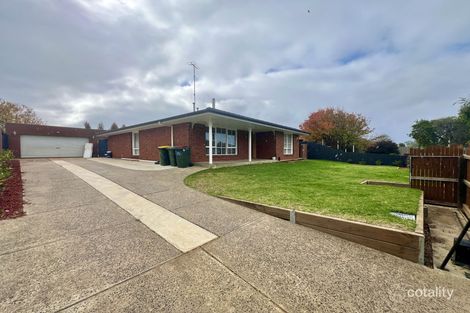 24 Wingarra Dr, Grovedale, VIC 3216