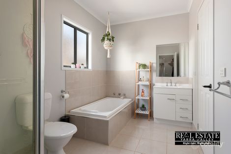 Property photo of 3 Racecourse Road Marysville VIC 3779