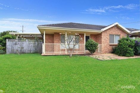 4/2 Baan Baan St, Dapto, NSW 2530
