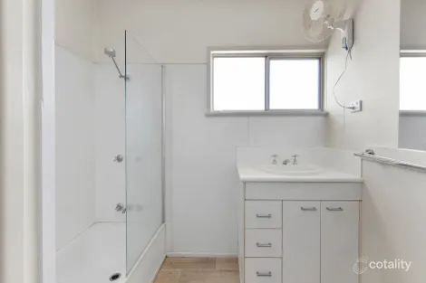 Property photo of 12 Leahy Street Beaconsfield QLD 4740