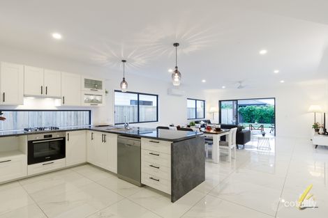 Property photo of 33 Lucy Street Marsden QLD 4132