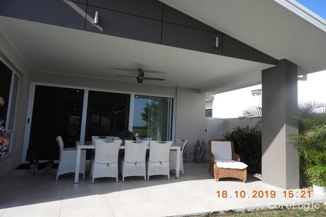 Property photo of 9 Paradise Parade Jacobs Well QLD 4208