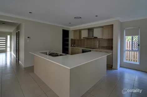 Property photo of 32 Kookaburra Circuit Rochedale QLD 4123