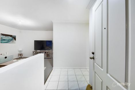 Property photo of 2/82 Drabble Road Scarborough WA 6019