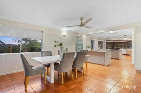 Property photo of 16 Cynthia Crescent Springwood QLD 4127