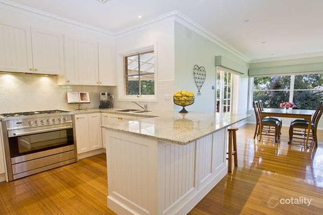 Property photo of 23 Rowell Street Rosanna VIC 3084