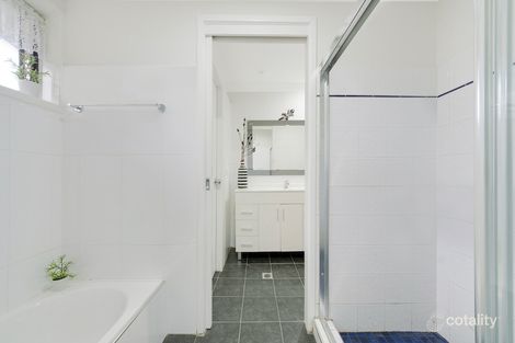 Property photo of 5 Cedar Avenue Bradbury NSW 2560