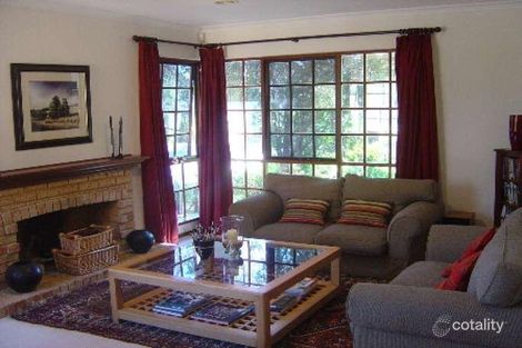 Property photo of 8 Wisdom Place Winthrop WA 6150