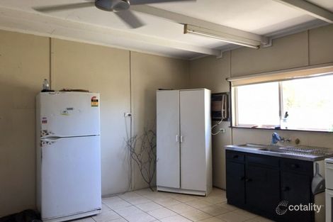 Property photo of 29 Keilambete Road Rubyvale QLD 4702