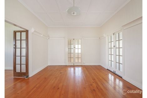 Property photo of 52 Power Street Norman Park QLD 4170