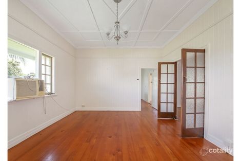 Property photo of 52 Power Street Norman Park QLD 4170