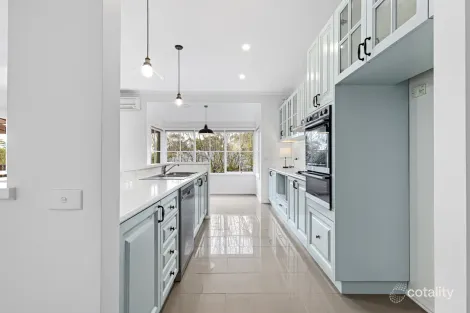 Property photo of 12 Hakea Court Mount Helen VIC 3350