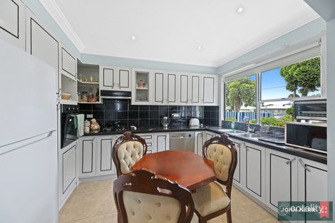 Property photo of 10 Prince Street Moe VIC 3825