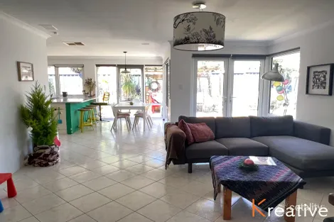 Property photo of 2/49 Henning Crescent Manning WA 6152