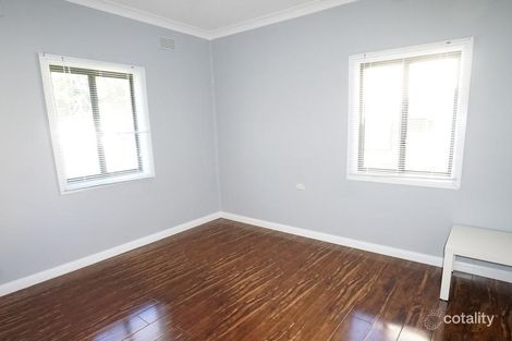 Property photo of 10 Latty Street Fairfield NSW 2165