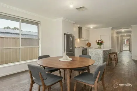Property photo of 11 Barnet Close Mount Barker SA 5251