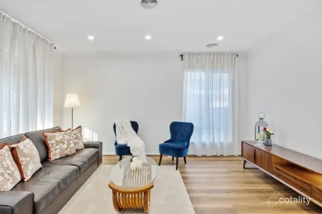 Property photo of 13 Atkinson Drive Berwick VIC 3806