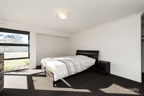 Property photo of 21 Shannon Pass Bertram WA 6167