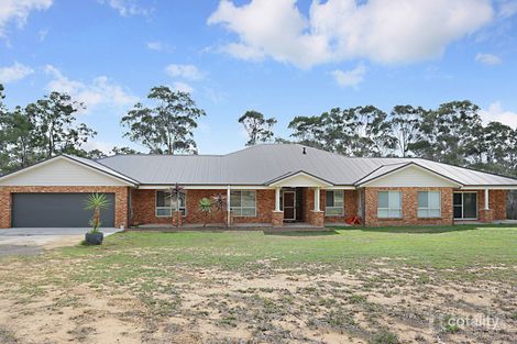 61 Blackburn Cl, Lovedale, NSW 2325