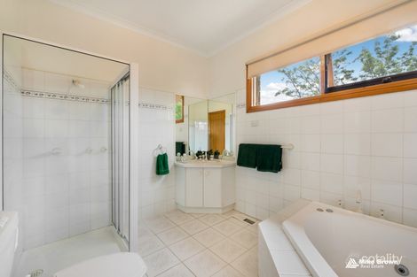 Property photo of 242 Edward Road Chirnside Park VIC 3116