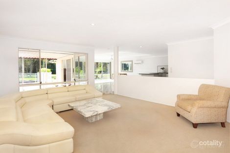 Property photo of 7 Edgeworth Place Helensvale QLD 4212