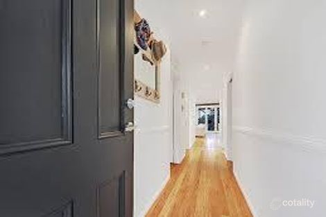 Property photo of 1214 Stanley Street East Coorparoo QLD 4151